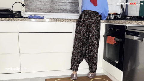 Turkse man neukt hijab Arabisch meisje