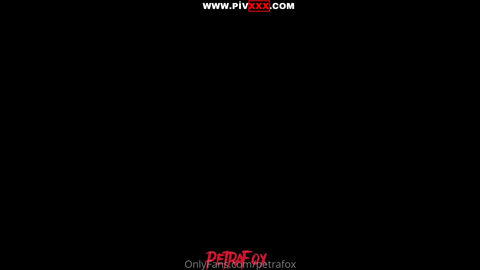 Talimatları iyi dinle ve ona göre hareket et, ben istediğim zaman fışkıracaksın • Petra Fox