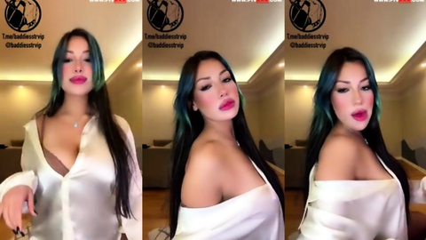Tango serenay Okay Şov Yapıyor Beyaz Bluzunu Açıp Poz Veriyor