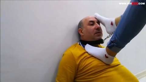 Gözünden yaş gelene kadar boğazına soktum