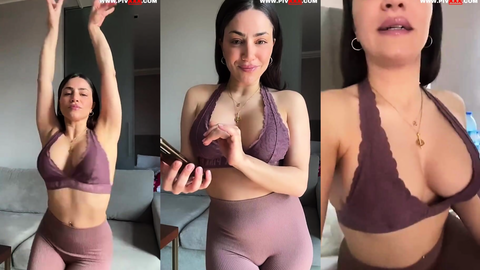 Serpil Cansız pembe tangada kalçalarını sallıyor
