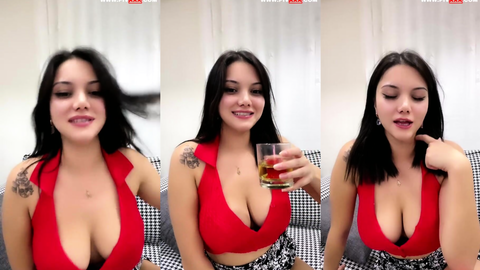 tango bloom tangoda götünü gösterip memelerini hoplatıyor