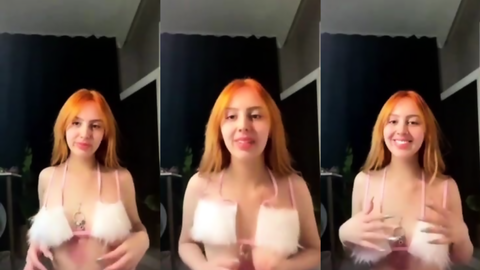 semfunny canlıda memelerini açıp okşuyor