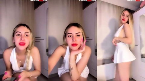 semfunny canlıda bacaklarını açıp saçını yapıyor