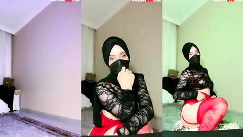 türbanlı boncuk canlıda eteğini sıyırıp kalçalarını gösteriyor