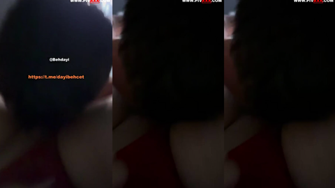 tusem tango tv karşısında amını parmaklıyor