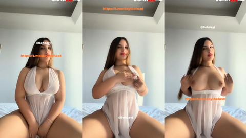 tusem tango yatakta memelerini açıp okşuyor