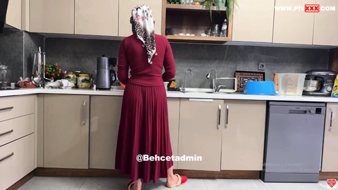 Fatma İle Her Telden Kırmızı Temizlik