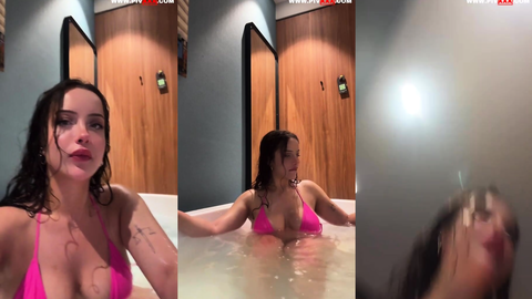 gizem savagex küvette bikiniyle amını okşayıp zevkten inliyor