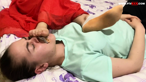 TÜRBANLI KRALİÇE YENİDEN SİZLERLE - DİŞİ KÖLESİNE GÖZ AÇTIRMIYOR