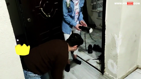 KRALİÇE VE KÖLE