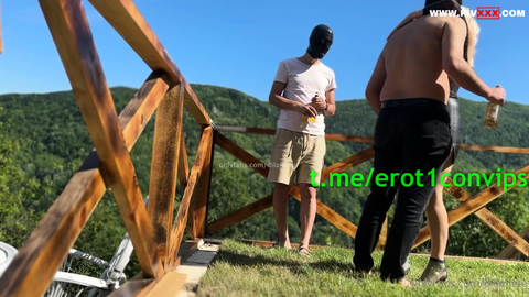 Dila Mete Bungolov da grup sex eğlencesi
