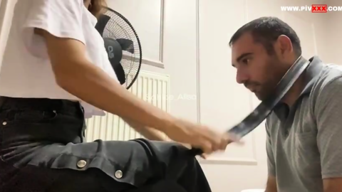 İtaatkar köle